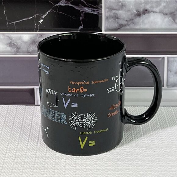 KWARE I’m an ENGINEER 14oz Mug Black Textured Mathematics Formulas Equations - Picture 4 of 17